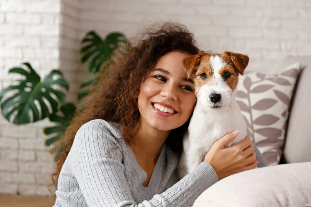 familia com cachorro